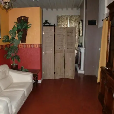 Villa Mirabeau - Meuble Gentiane アパート *